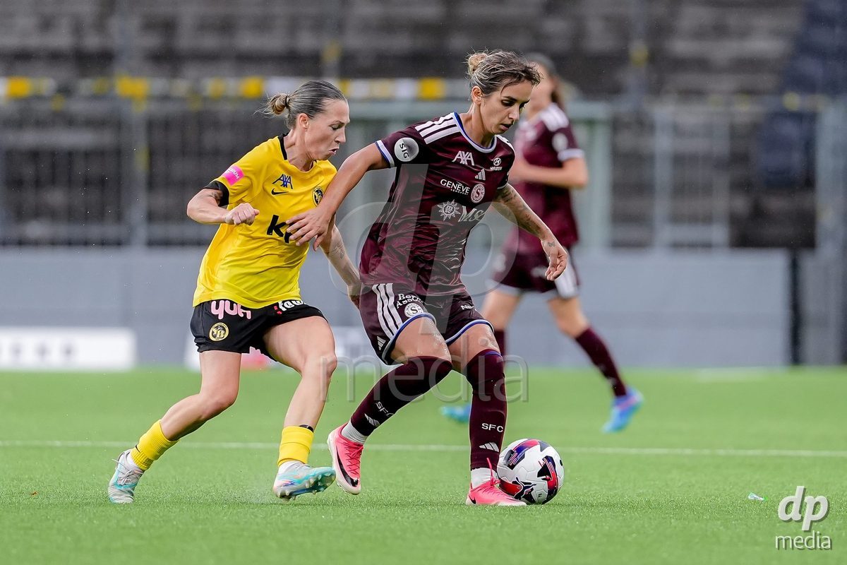 Switzerland: AXA Womens Super League 2026/27, BSC YB Frauen vs Servette FC Chenois Feminin - Wankdorf Stadium, Bern: Natasa Andonova (NataÅ¡a Andonova) (7 Servette FC Chenois Feminin), right, and Lisa Josten (24 BSC YB Frauen), left, in action.