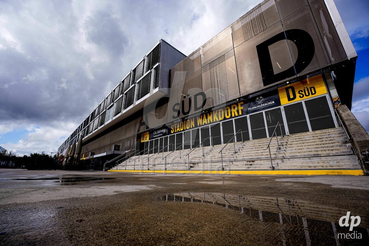 Switzerland: AXA Womens Super League 2026/27, BSC YB Frauen vs Servette FC Chenois Feminin - Wankdorf Stadium, Bern: Panoramic exterior view of Wankdorf Stadium