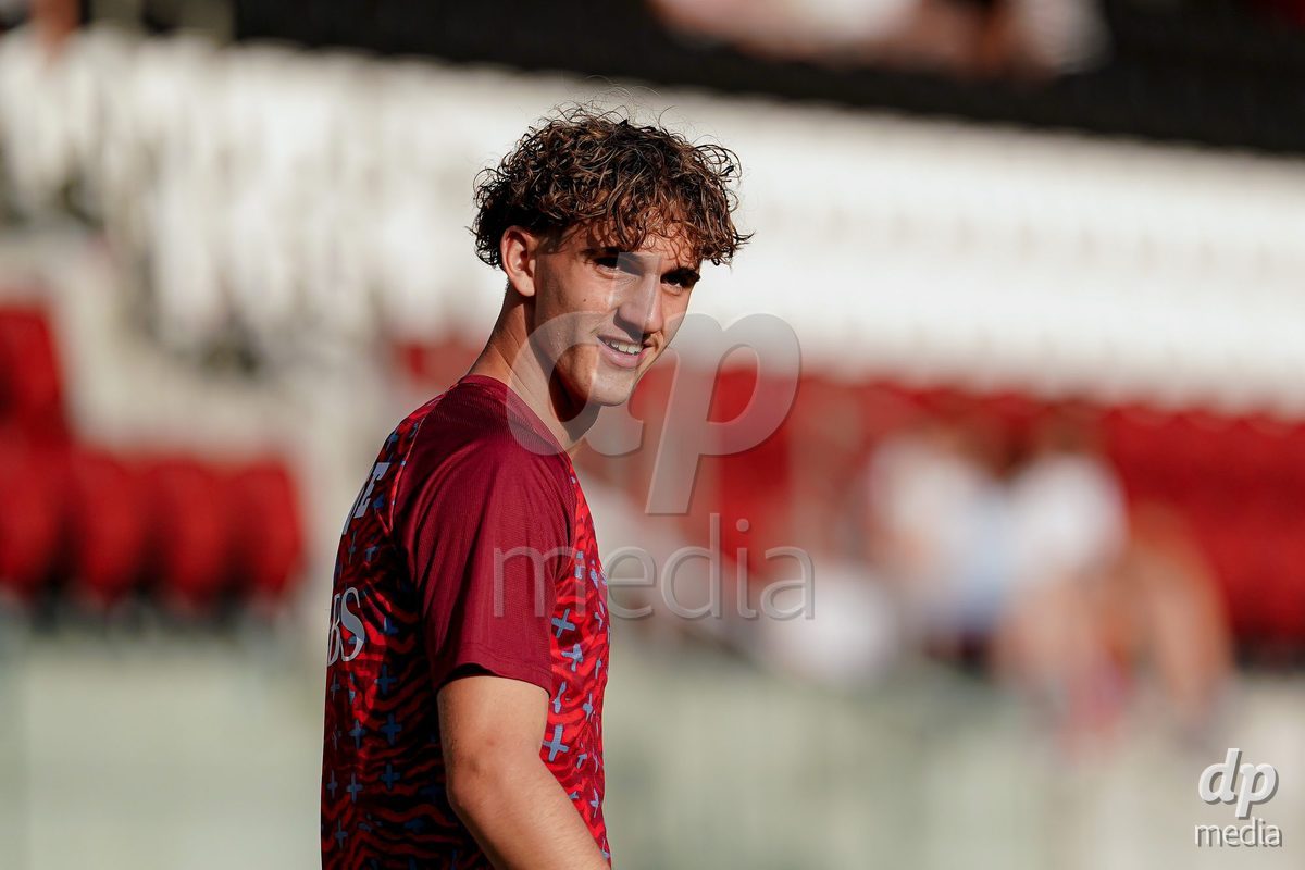 OBERE AU, Switzerland - September 8: Players of Switzerland warming up during the International Friendly U20 match between Switzerland and Luxembourg at TBD on September 8, 2026 in Obere Au, Switzerland.
