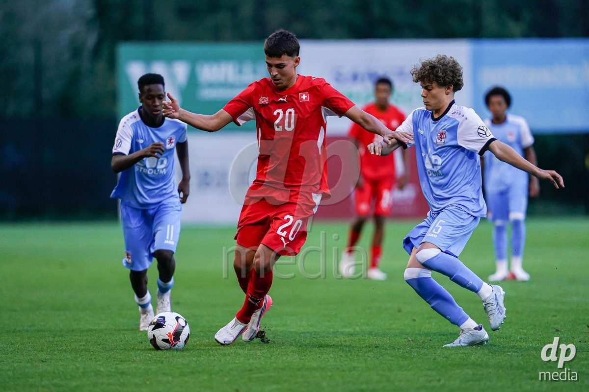 OBERE AU, Switzerland - September 8: Marin Ivankovic of Switzerland controls the ball during the International Friendly U20 match between Switzerland and Luxembourg at TBD on September 8, 2026 in Obere Au, Switzerland.