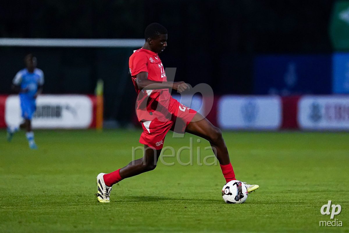 OBERE AU, Switzerland - September 8: Marc-Sébastien Massée (Marc-Sebastien Massee) of Switzerland controls the ball during the International Friendly U20 match between Switzerland and Luxembourg at TBD on September 8, 2026 in Obere Au, Switzerland.