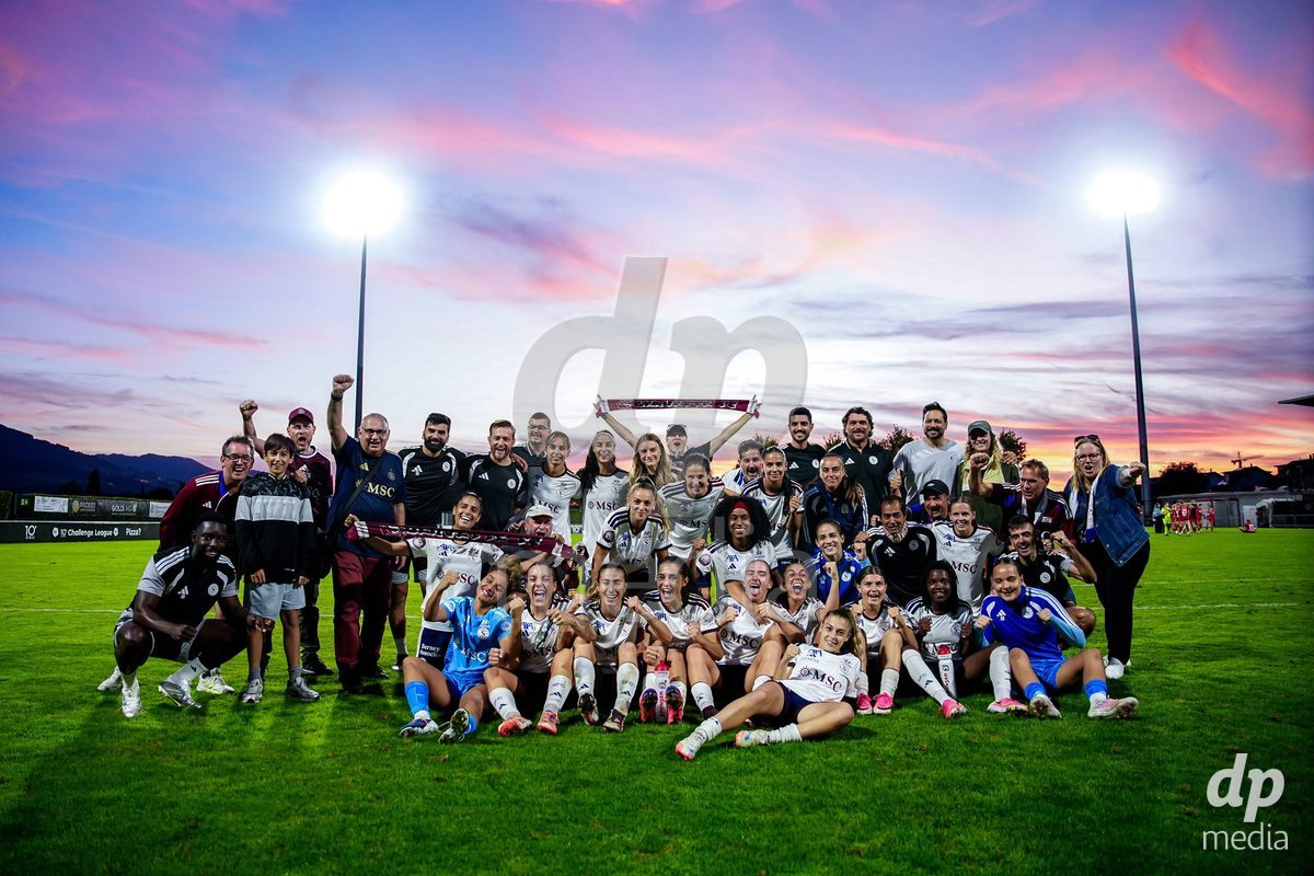 Rapperswil, Switzerland - September 12: Servette FC Chenois Feminin after winning the AXA Women's Super League match between FC Rapperswil-Jona and Servette FC Chenois Feminin at Stadion Grünfeld on September 12, 2026 in Rapperswil, Switzerland.