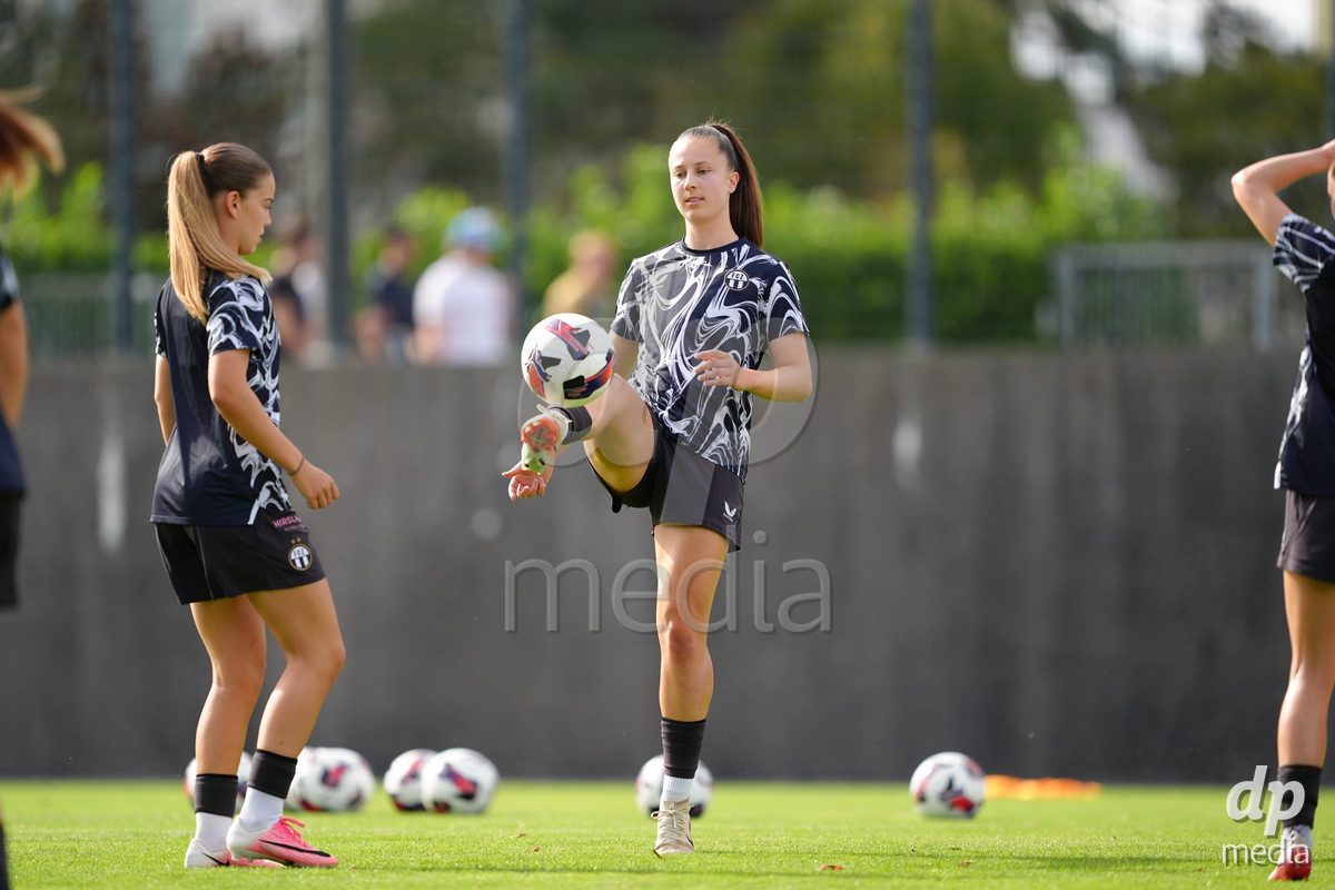 Zurich, Switzerland - September 13: Luana Burge and Rahel Hinder of FC Zürich during warmup before the AXA Women's Super League match between FC Zurich and FC Basel 1893 at Stadion Letzigrund on September 13, 2026 in Zurich, Switzerland.
