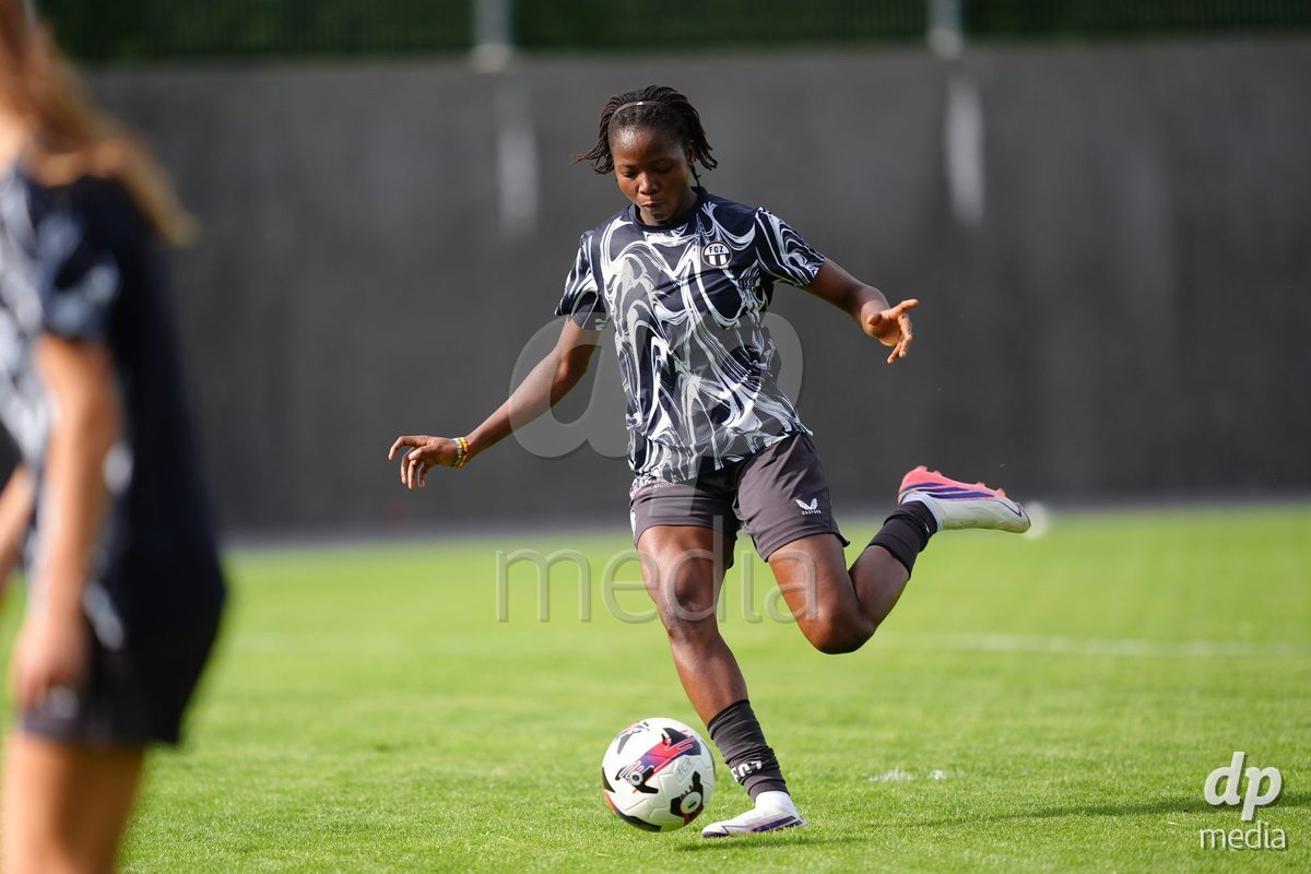 Zurich, Switzerland - September 13: Wasiima Mohammed of FC Zürich during warmup before the AXA Women's Super League match between FC Zurich and FC Basel 1893 at Stadion Letzigrund on September 13, 2026 in Zurich, Switzerland.