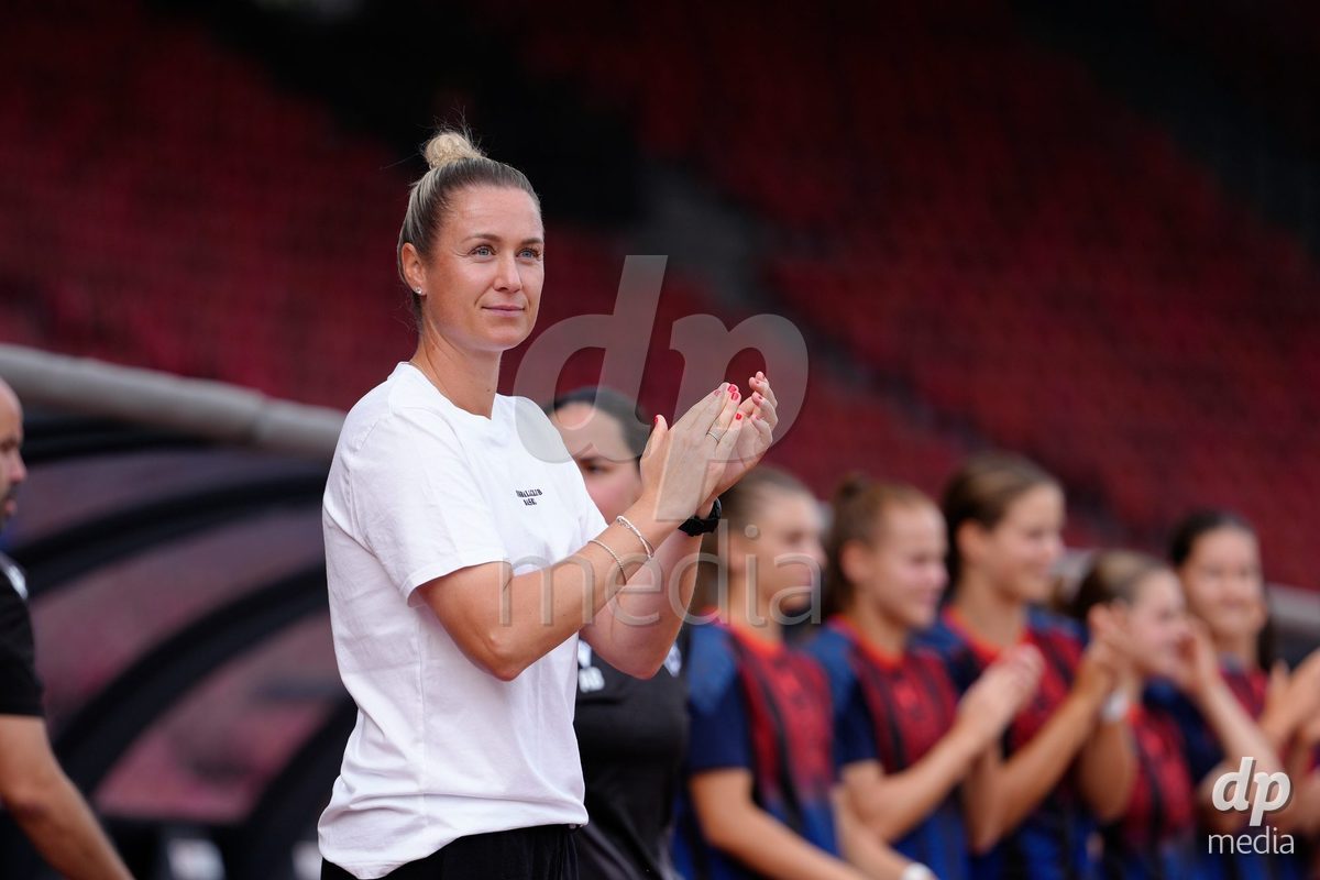 Zurich, Switzerland - September 13: Head Coach Danique Stein before the AXA Women's Super League match between FC Zurich and FC Basel 1893 at Stadion Letzigrund on September 13, 2026 in Zurich, Switzerland.