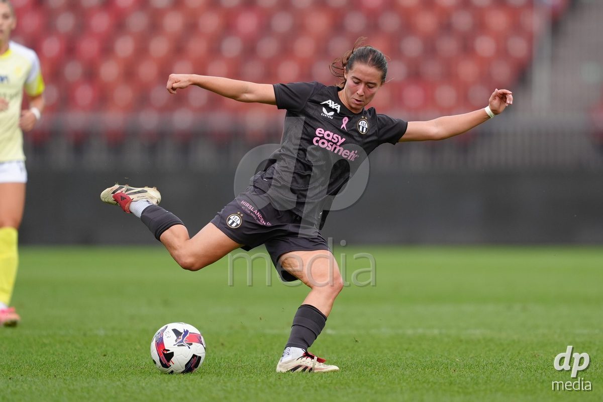 Zurich, Switzerland - September 13: Amelie Schuster of FC Zürich during the AXA Women's Super League match between FC Zurich and FC Basel 1893 at Stadion Letzigrund on September 13, 2026 in Zurich, Switzerland.