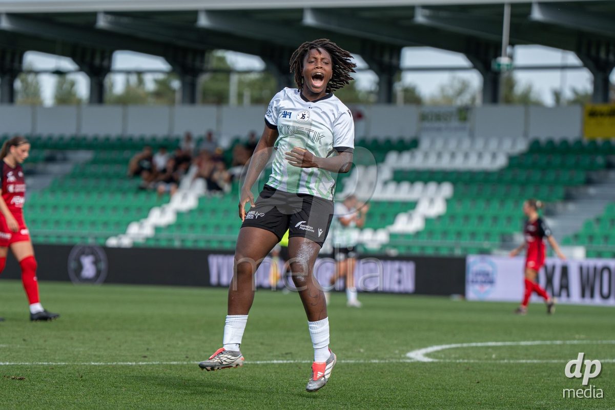 YVERDON-LES-BAINS - SWITZERLAND - SEPTEMBER 13 : Maeva Sogan of Yverdon Sport Women celebrates the goal (3-1) during the AXA Women's Super League match between Yverdon Sport Women and FC Aarau Frauen at Stade Municipal on September 13, 2026 in Yverdon-les-Bains, Switzerland.
