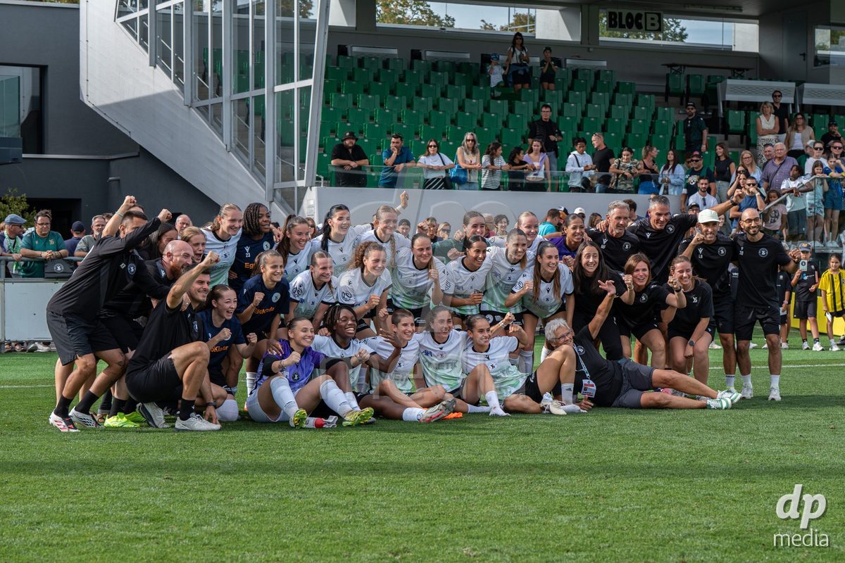 YVERDON-LES-BAINS - SWITZERLAND - SEPTEMBER 13 : Yverdon Sport Women celebrates their victory in the AXA Women's Super League at Stade Municipal on September 13, 2026 in Yverdon-les-Bains, Switzerland.