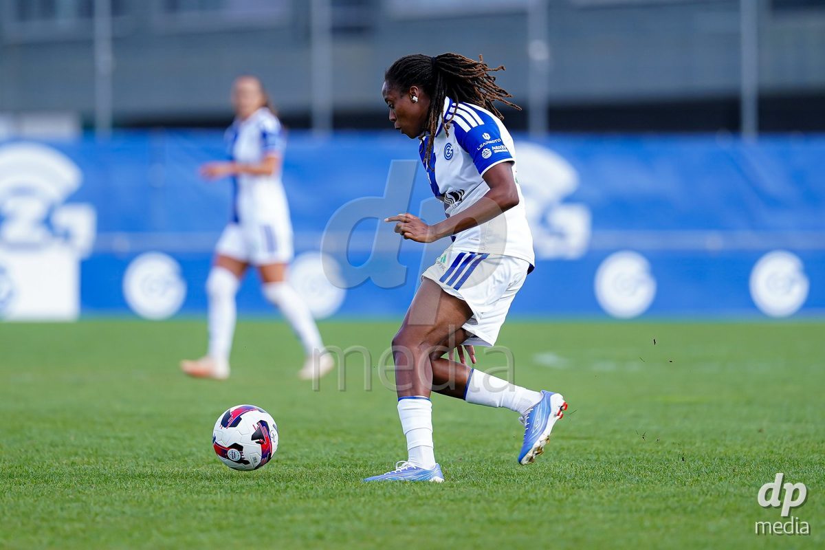 NIEDERHASLI, SWITZERLAND - September 13: Paige Bailey-Gayle of GC Frauenfussball controls the ball during the AXA Women's Super League match between GC Frauenfussball and FC Luzern at GC Campus on September 13, 2026 in Niederhasli, Switzerland.