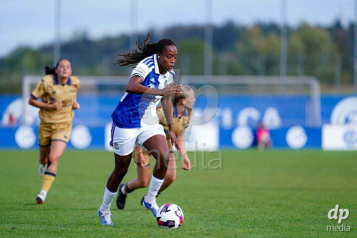 NIEDERHASLI, SWITZERLAND - September 13: Paige Bailey-Gayle of GC Frauenfussball controls the ball during the AXA Women's Super League match between GC Frauenfussball and FC Luzern at GC Campus on September 13, 2026 in Niederhasli, Switzerland.