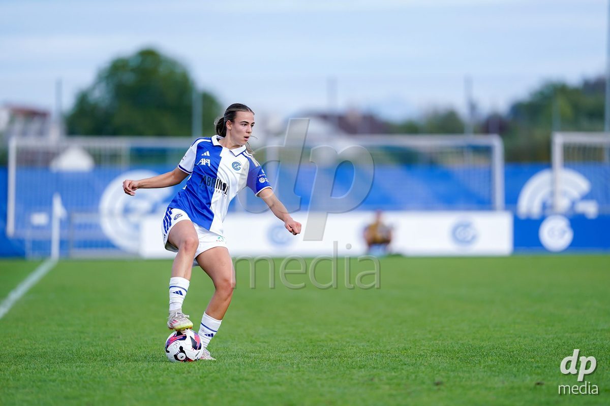 NIEDERHASLI, SWITZERLAND - September 13: Emma Egli of GC Frauenfussball controls the ball during the AXA Women's Super League match between GC Frauenfussball and FC Luzern at GC Campus on September 13, 2026 in Niederhasli, Switzerland.