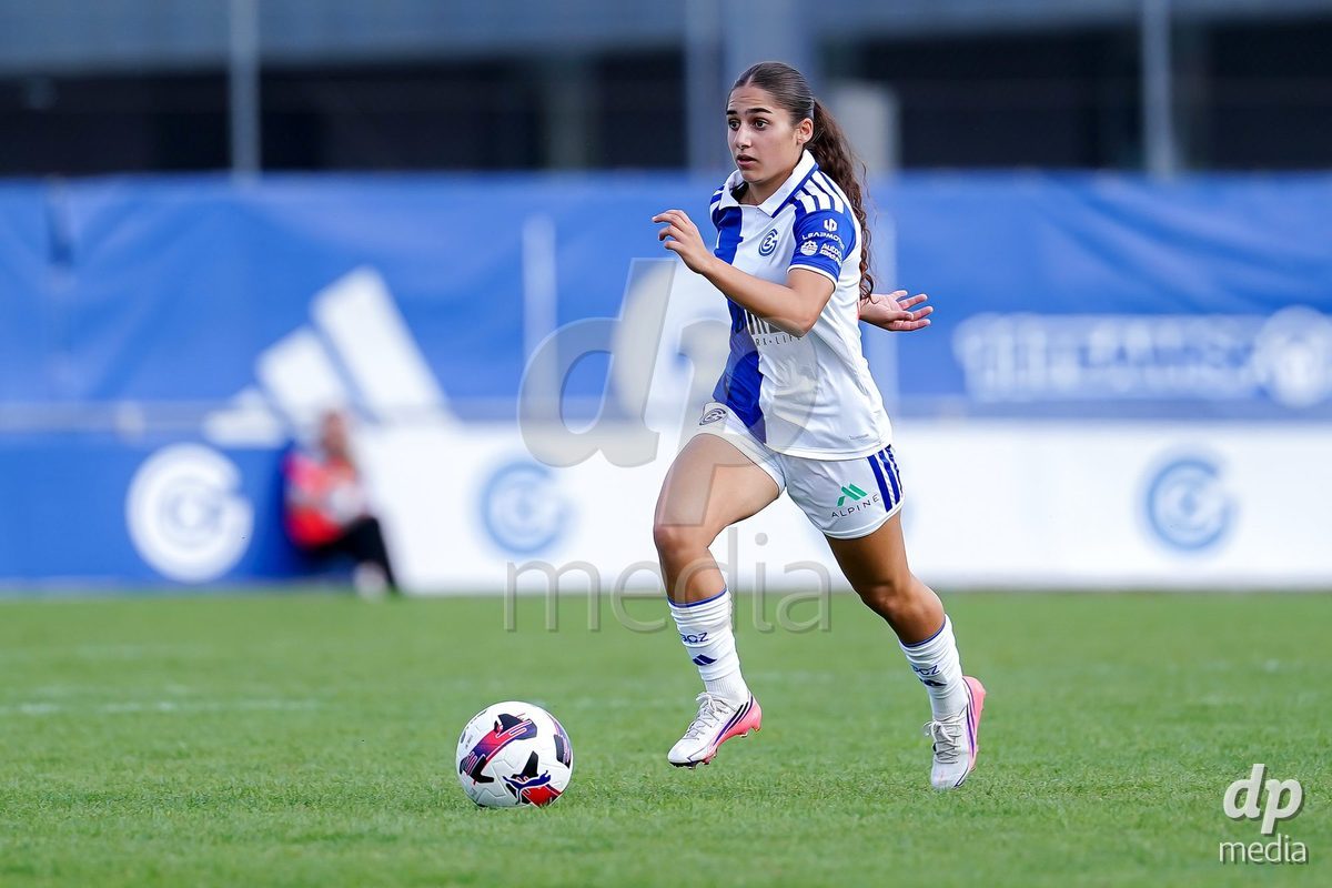 NIEDERHASLI, SWITZERLAND - September 13: Ilaria Maddaloni of GC Frauenfussball controls the ball during the AXA Women's Super League match between GC Frauenfussball and FC Luzern at GC Campus on September 13, 2026 in Niederhasli, Switzerland.
