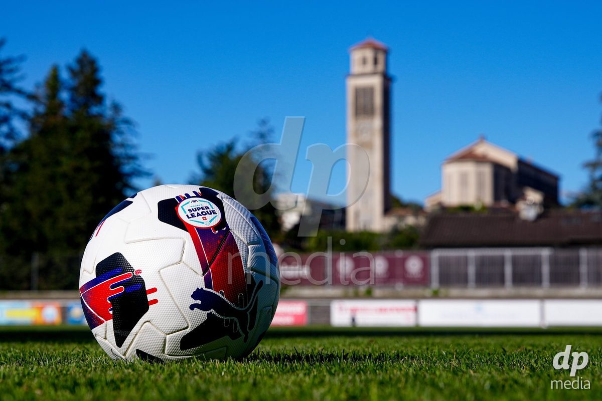 GENEVA, SWITZERLAND - SEPTEMBER 18:Official AXA Women's Super League match ball prior to the AXA Women's Super League match between Servette FC Chenois Feminin and FC Zurich at Stade de Trois-Chene on September 18, 2026 in Geneva, Switzerland.