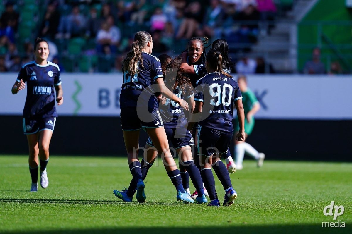 ST. GALLEN, SWITZERLAND - SEPTEMBER 19: Paige Bailey-Gayle of GC Frauenfussball celebrating with team after scoring teams first goal during the AXA Women's Super League match between FC St. Gallen 1879 and GC Frauenfussball at Berit Sitterstadion on September 19, 2026 in St. Gallen, Switzerland.