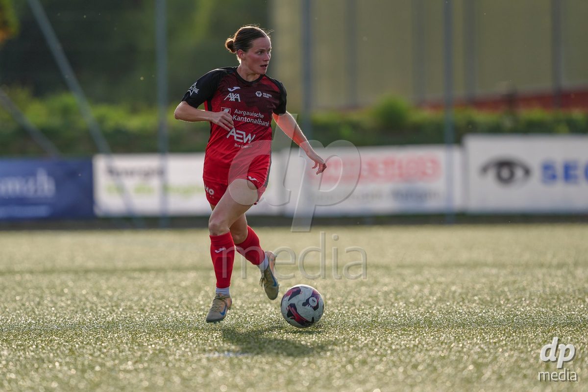 AARAU, SWITZERLAND - SEPTEMBER 19: Tabea Dorothee Maria Schutt of FC Aarau Frauen during the AXA Women's Super League match between FC Aarau Frauen and BSC YB Frauen at Sportanlage Schachen on September 19, 2026 in Aarau, Switzerland.