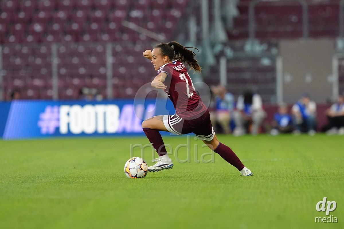 GENEVA, SWITZERLAND - SEPTEMBER 23: Joana Marchao of Servette FC Chenois Feminin during the UEFA Women's Champions League match between Servette FC Chenois Feminin and OL Lyonnes at Stade de Geneve on September 23, 2026 in Geneva, Switzerland.