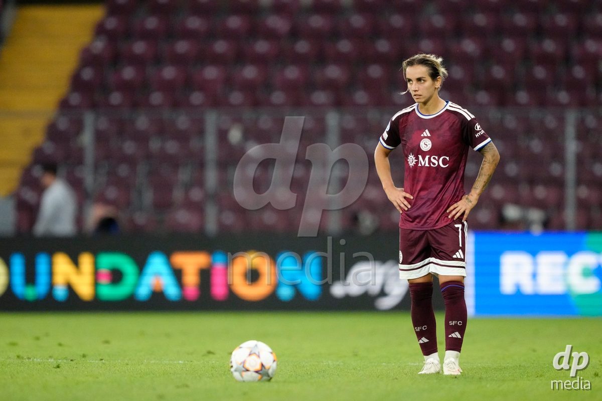 GENEVA, SWITZERLAND - SEPTEMBER 23: Natasa Andonova of Servette FC Chenois Feminin during the UEFA Women's Champions League match between Servette FC Chenois Feminin and OL Lyonnes at Stade de Geneve on September 23, 2026 in Geneva, Switzerland.