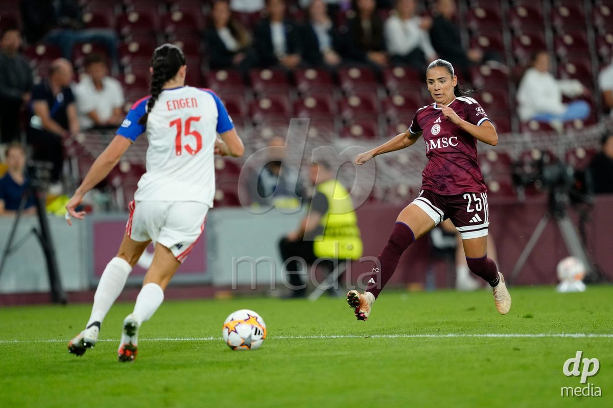 GENEVA, SWITZERLAND - SEPTEMBER 23: Meriame Terchoun of Servette FC Chenois Feminin against Ingrid Engen of Olympique Lyon during the UEFA Women's Champions League match between Servette FC Chenois Feminin and OL Lyonnes at Stade de Geneve on September 23, 2026 in Geneva, Switzerland.
