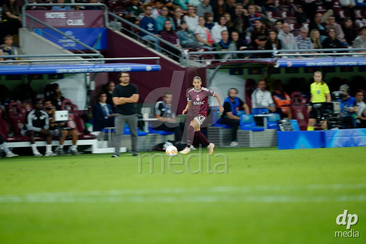 GENEVA, SWITZERLAND - SEPTEMBER 23: Meriame Terchoun of Servette FC Chenois Feminin during the UEFA Women's Champions League match between Servette FC Chenois Feminin and OL Lyonnes at Stade de Geneve on September 23, 2026 in Geneva, Switzerland.