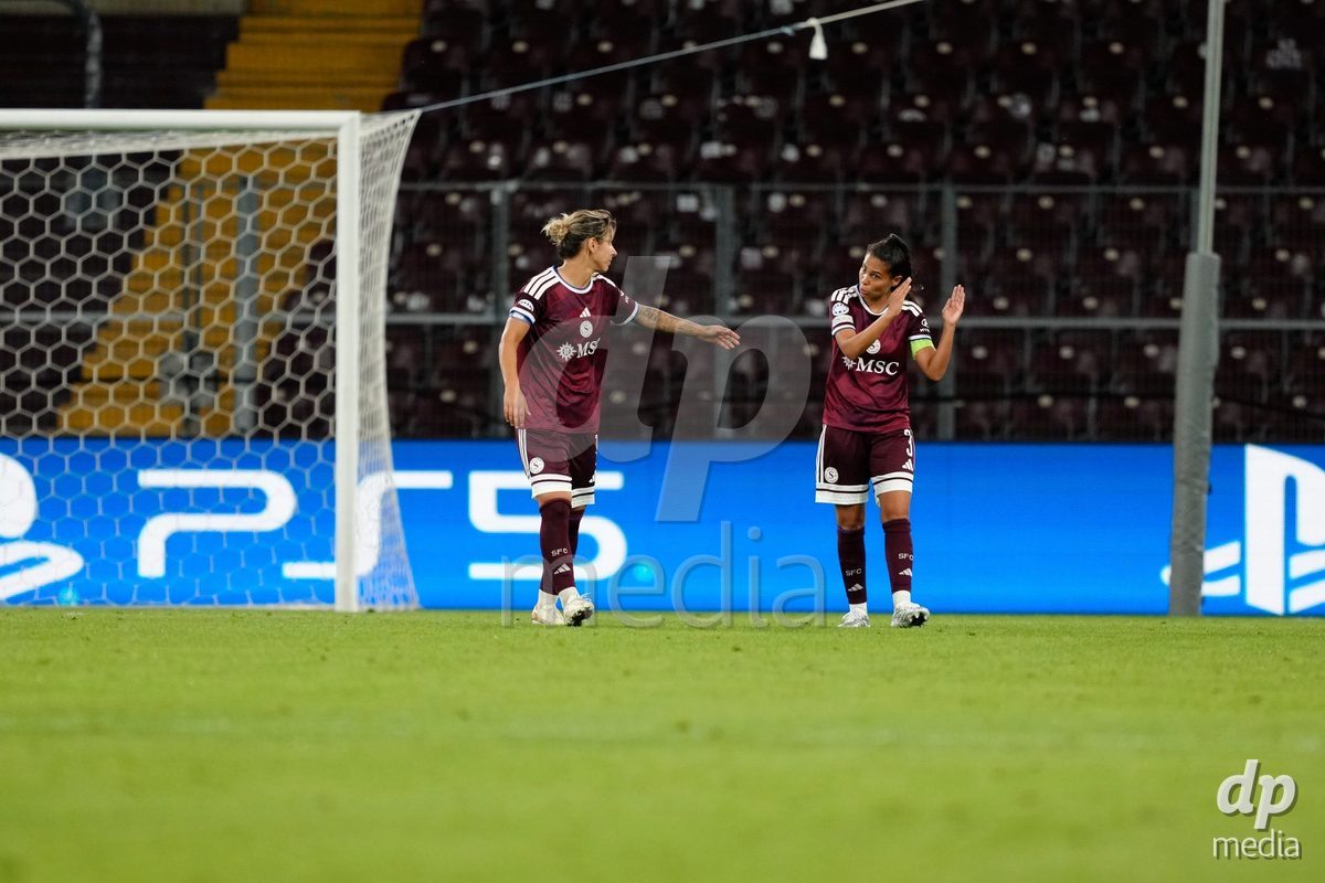 GENEVA, SWITZERLAND - SEPTEMBER 23: Daina Bourma of Servette FC Chenois Feminin in talk with Natasa Andonova of Servette FC Chenois Feminin during the UEFA Women's Champions League match between Servette FC Chenois Feminin and OL Lyonnes at Stade de Geneve on September 23, 2026 in Geneva, Switzerland.