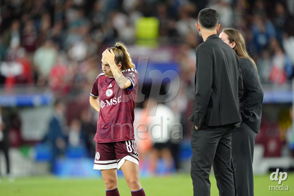 GENEVA, SWITZERLAND - SEPTEMBER 23: Asun Martinez of Servette FC Chenois Feminin disappointed after the UEFA Women's Champions League match between Servette FC Chenois Feminin and OL Lyonnes at Stade de Geneve on September 23, 2026 in Geneva, Switzerland.