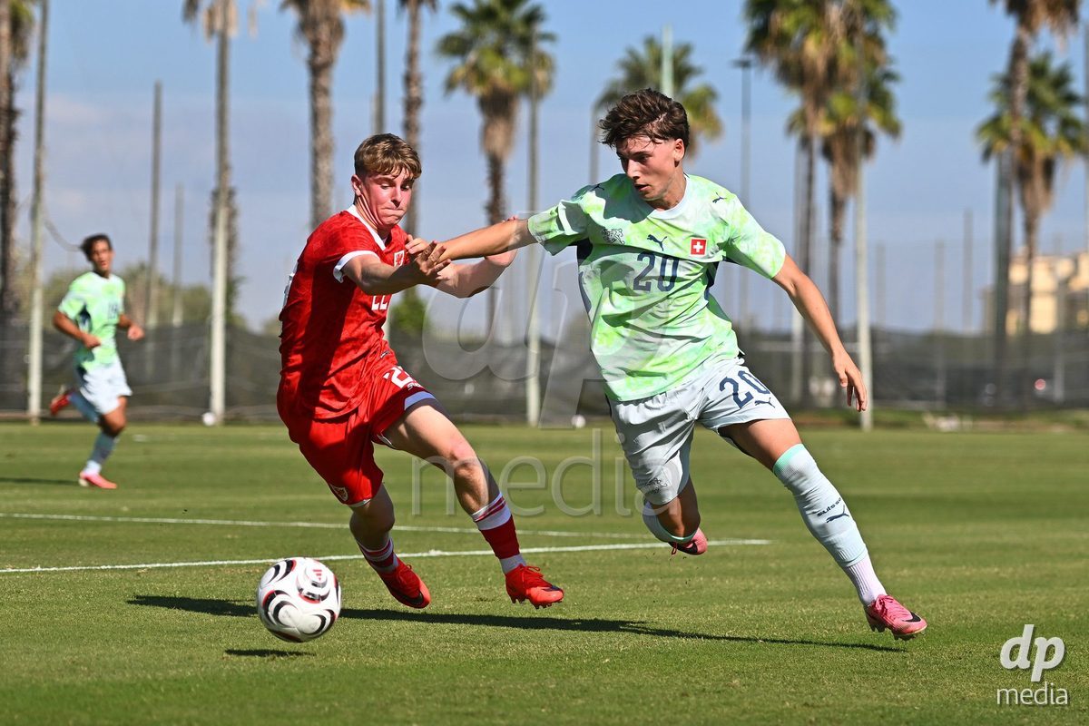 OLIVA NOVA, SPAIN - SEPTEMBER 23: Thommen, Loan of Switzerland during the International Friendly match between Switzerland U17 and Wales U17 at Oliva Nova Sports Center on September 23, 2026 in Oliva Nova, Spain.