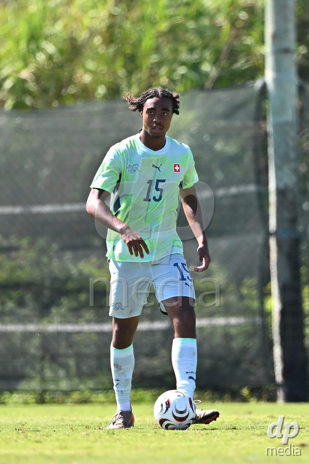 OLIVA NOVA, SPAIN - SEPTEMBER 23: White, Leon of Switzerland during the International Friendly match between Switzerland U17 and Wales U17 at Oliva Nova Sports Center on September 23, 2026 in Oliva Nova, Spain.