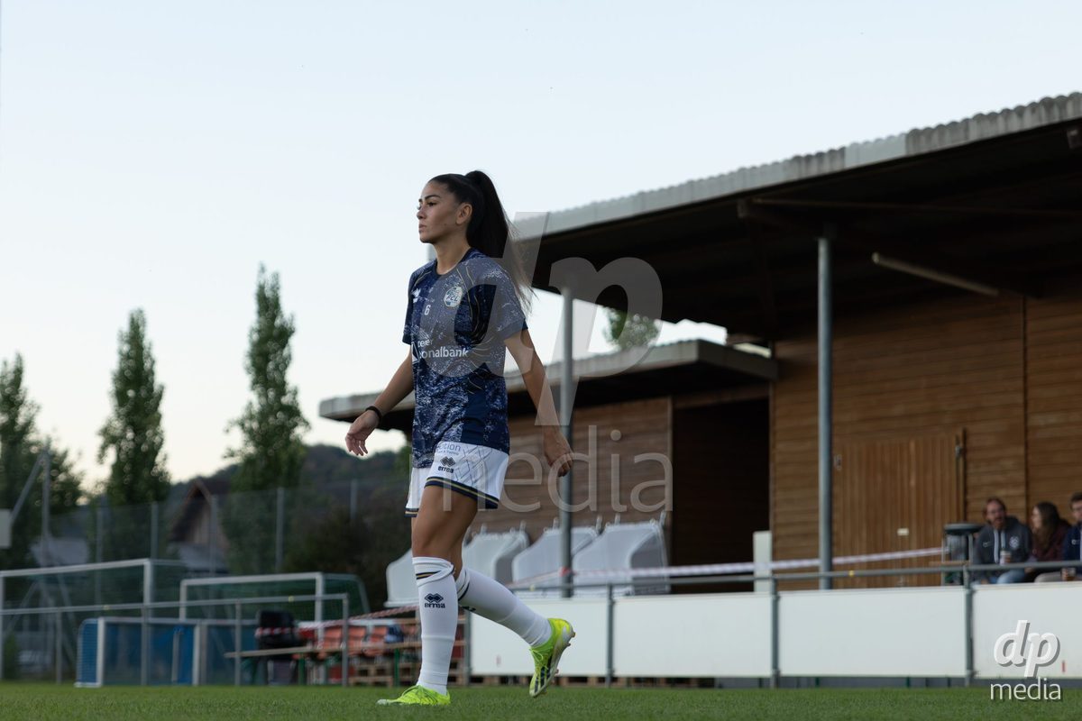 HITZKIRCH, SWITZERLAND - SEPTEMBER 25: 6 Michèle Schnider of FC Luzern in warm-up during the AXA Women's Cup match between Frauenfussball Seetal and FC Luzern at Sportplatz Tegler on September 25, 2026 in Hitzkirch, Switzerland.