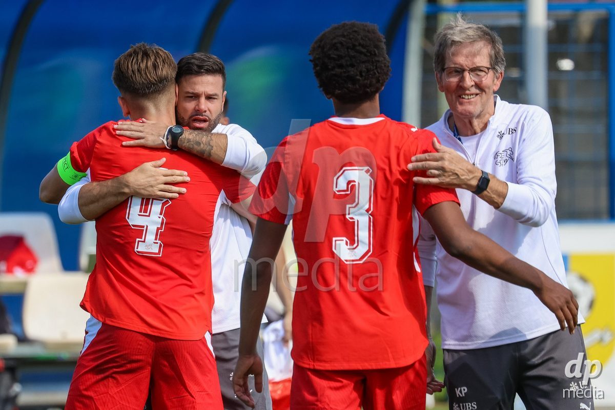 DUNAJSKA LUZNA, SLOVAKIA - SEPTEMBER 25: Swiss delight the International Friendly football match between Switzerland U19 and Poland U19 on September 25, 2026 in Dunajska Luzna, Slovakia.