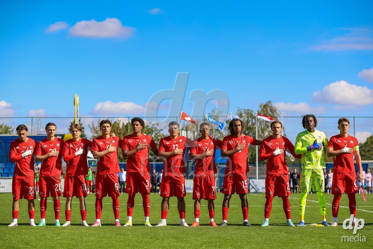 DUNAJSKA LUZNA, SLOVAKIA - SEPTEMBER 25: The start of the match the International Friendly football match between Switzerland U19 and Poland U19 on September 25, 2026 in Dunajska Luzna, Slovakia.