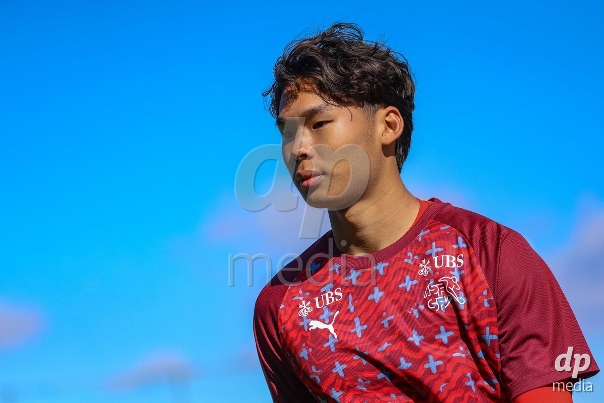 DUNAJSKA LUZNA, SLOVAKIA - SEPTEMBER 25:  Swiss team warm-up International Friendly football match between Switzerland U19 and Poland U19 on September 25, 2026 in Dunajska Luzna, Slovakia.
