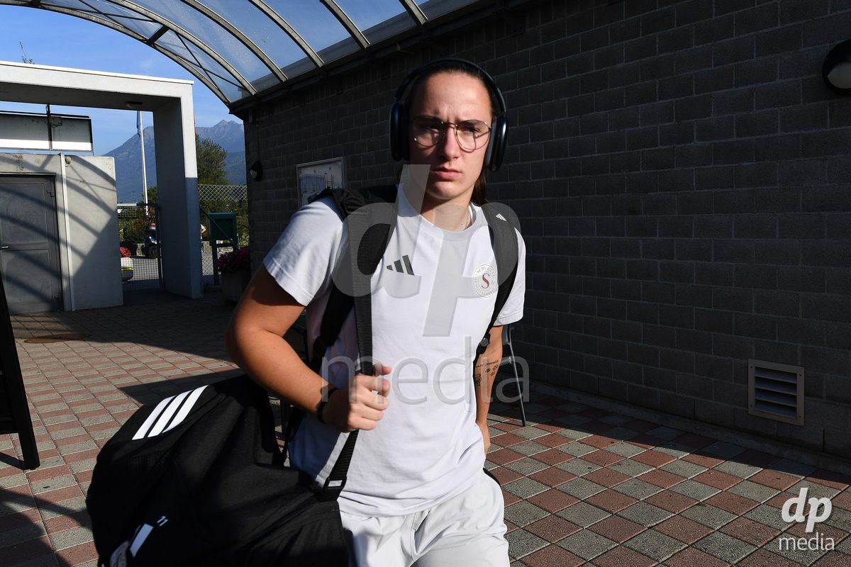 MAGADINO, SWITZERLAND - SEPTEMBER 26: Player of Servette FC arrives at the stadium prior the AXA Women's Cup match between AS Gambarogno and Servette FC Chenois Feminin at Centro Sportivo on September 26, 2026 in Magadino.
