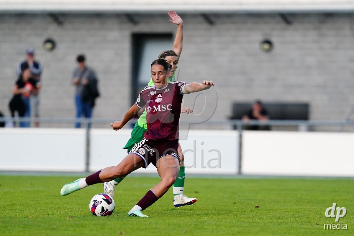 MAGADINO, SWITZERLAND - SEPTEMBER 26: Amina Muratovic of the Servette FC shootss the ball during the AXA Women's Cup match between AS Gambarogno and Servette FC Chenois Feminin at Centro Sportivo on September 26, 2026 in Magadino.