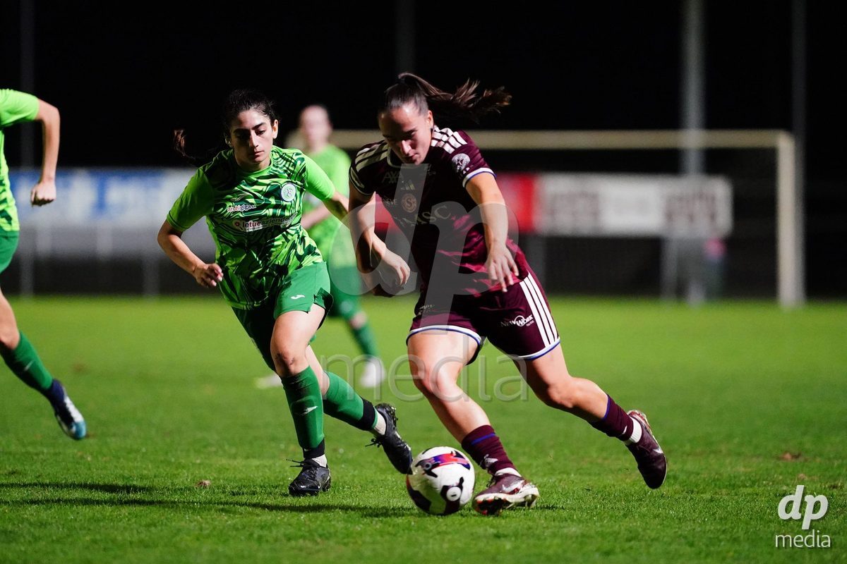 MAGADINO, SWITZERLAND - SEPTEMBER 26:  Magdalena Sobal of the Servette FC in action with the ball during the AXA Women's Cup match between AS Gambarogno and Servette FC Chenois Feminin at Centro Sportivo on September 26, 2026 in Magadino.