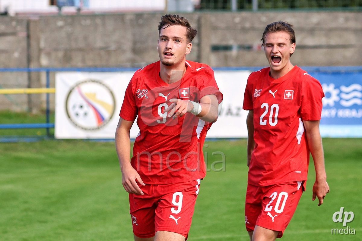 DUNAJSKA LUZNA, SLOVAKIA - SEPTEMBER 25: Ilija DespotoviÄ 9 goal celebration the International Friendly football match between Switzerland U19 and Poland U19 on September 25, 2026 in Dunajska Luzna, Slovakia.