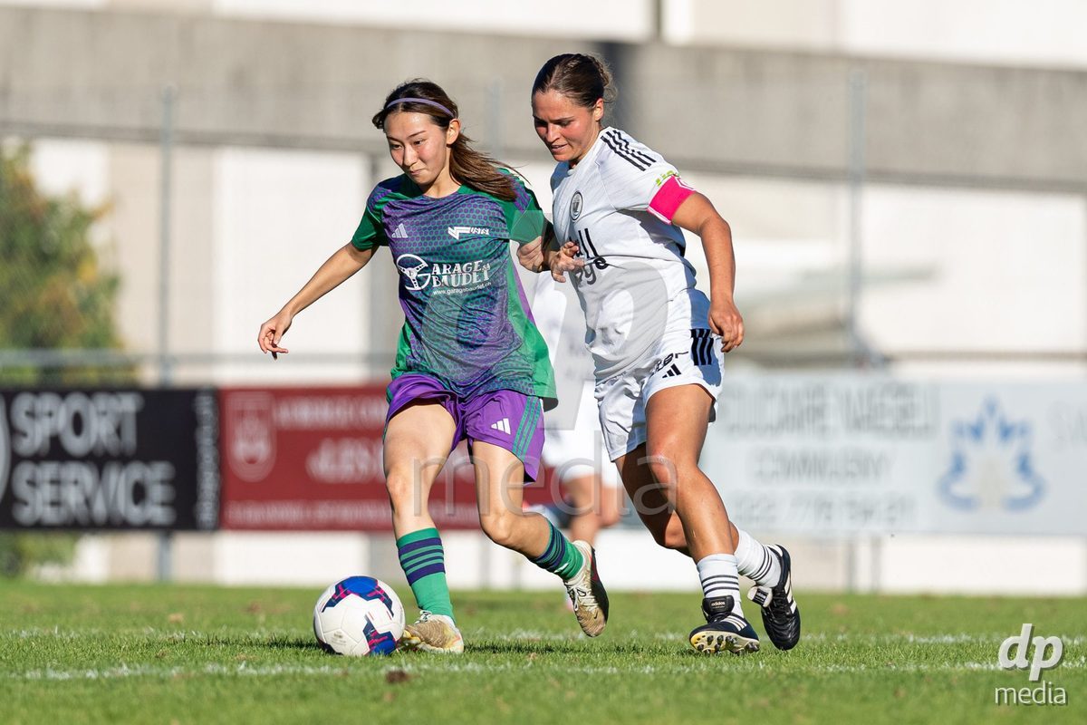 COPPET, SWITZERLAND - SEPTEMBER 27: Players battle for the ball during the AXA Women's Cup match between US Terre Sainte and FC Wil 1900 at Centre sportif des Rojalets on September 27, 2026 in Coppet, Switzerland.