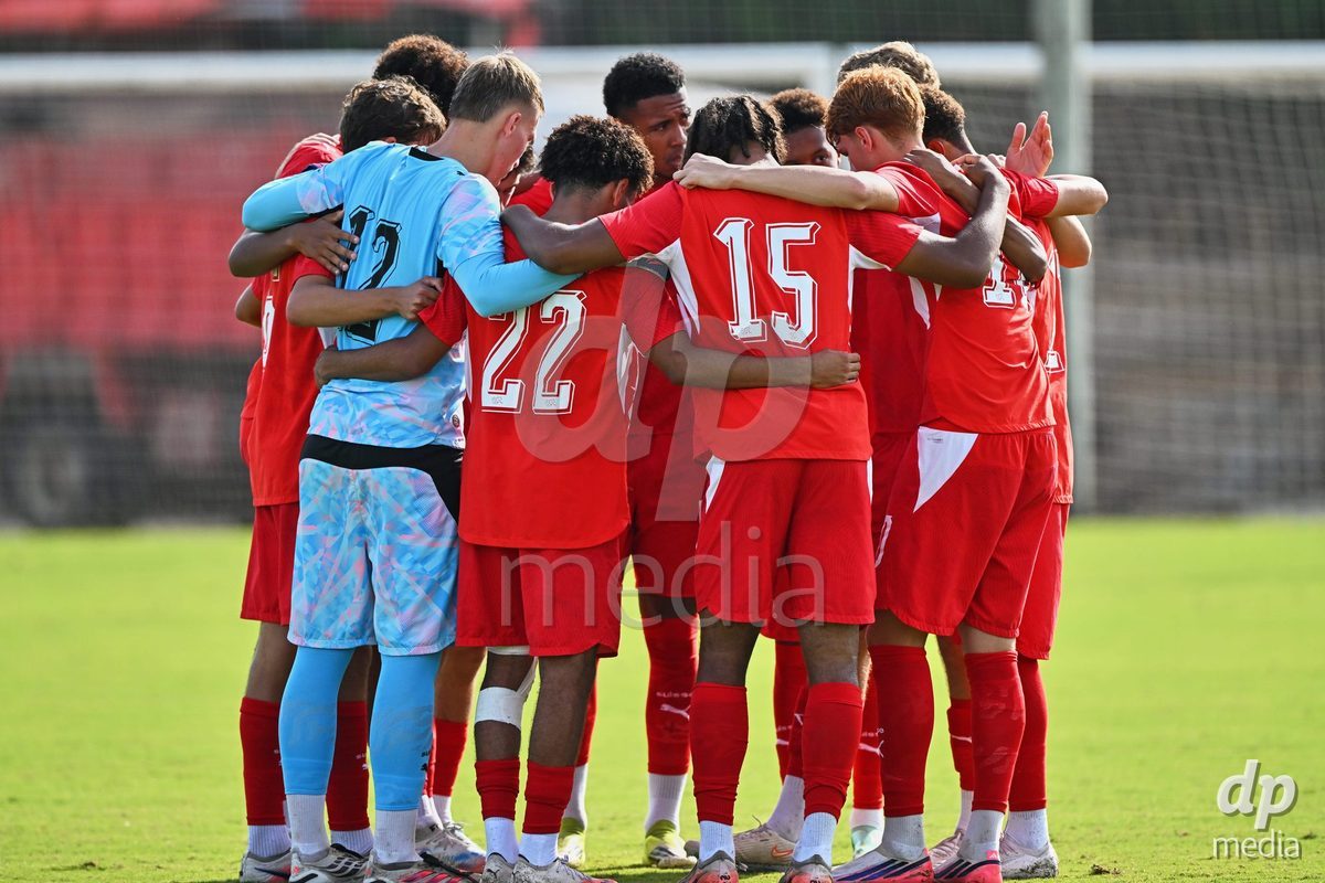 OLIVA NOVA, SPAIN - SEPTEMBER 28: The International Friendly match between Switzerland U17 and Sweden U17 at Oliva Nova Sports Center on September 28, 2026 in Oliva Nova, Spain.