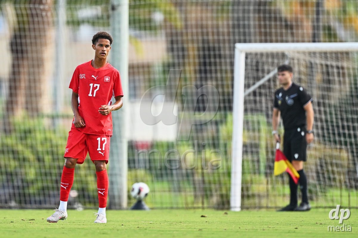 OLIVA NOVA, SPAIN - SEPTEMBER 28: Kyle Kurt of Switzerland during the International Friendly match between Switzerland U17 and Sweden U17 at Oliva Nova Sports Center on September 28, 2026 in Oliva Nova, Spain.