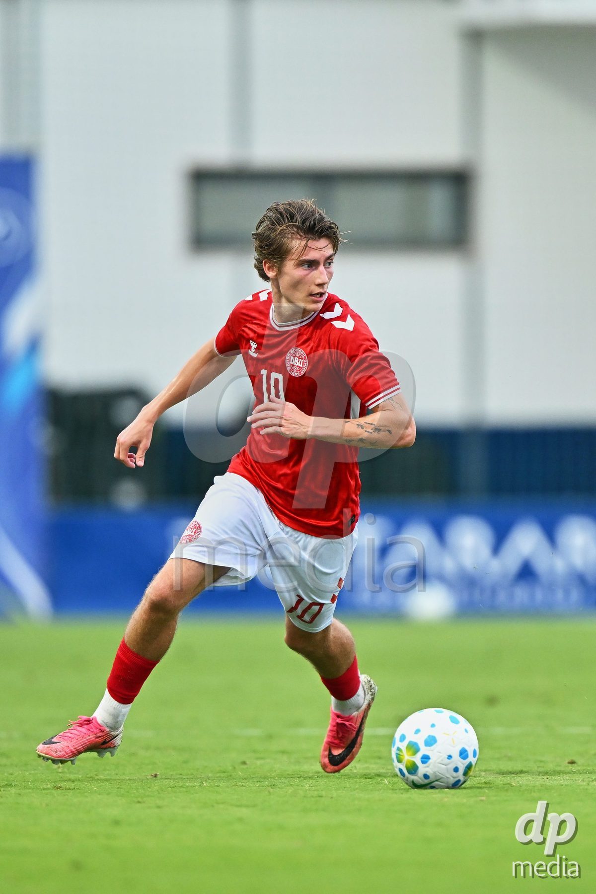 SAN PEDRO DEL PINATAR, SPAIN - SEPTEMBER 28: Mike Themsen of Denmark during the International Friendly match between Denmark U20 and Brazil U20 at Pinatar Arena on September 28, 2026 in San Pedro del Pinatar, Spain.