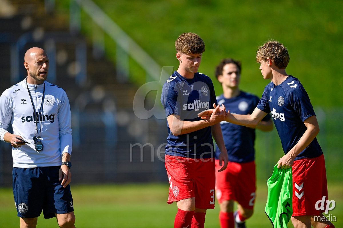 SAMOBOR, CROATIA - SEPTEMBER 29: Michael Lumb Miro, Noah Madsen and Hector Lux of Denmark during warm up prior to the International Friendly match between Denmark U18 and Italy U18 on September 29, 2026 in Samobor, Croatia. Photo: Igor Soban/Pixsell / DP Media