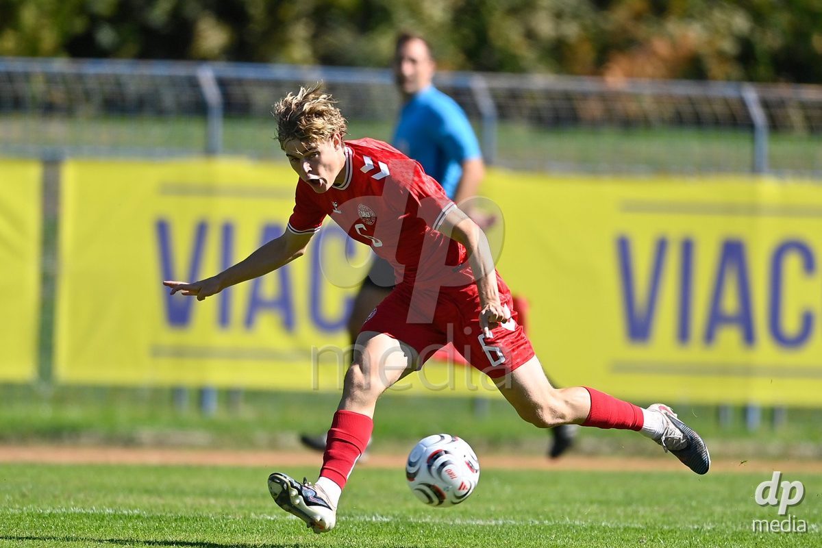 SAMOBOR, CROATIA - SEPTEMBER 29: Hector Lux of Denmark in action during the International Friendly match between Denmark U18 and Italy U18 on September 29, 2026 in Samobor, Croatia. Photo: Igor Soban/Pixsell / DP Media