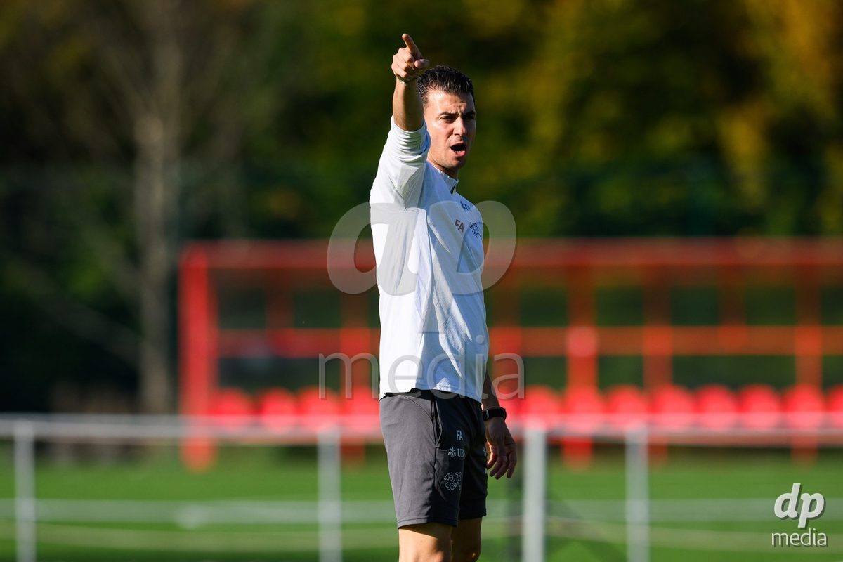 KOSMONSY, CZECH REPUBLIC - SEPTEMBER 28: Assistent Francesco Azzarito during warm up before the International Friendly match between Czech Republic U18 and Switzerland U18 on September 28, 2026 in Kosmonsy, Czech Republic.