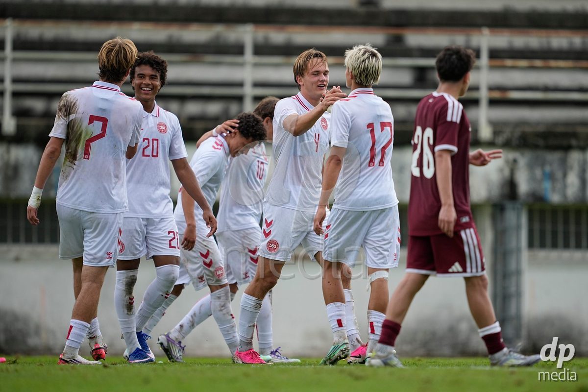 MEALHADA, PORTUGAL - SEPTEMBER 30: Denmark team celebrates a goal during the International Friendly match between Denmark U17 and Qatar U17 at Estadio Municipal Dr. Americo Couto on September 30, 2026 in Mealhada, Portugal.