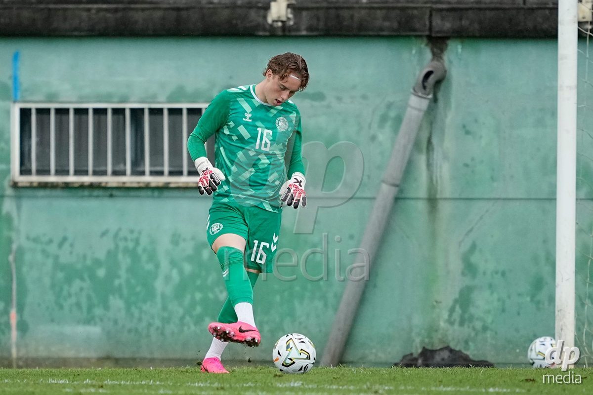 MEALHADA, PORTUGAL - SEPTEMBER 30: Sebastian Lindhardt of Denmark during the International Friendly match between Denmark U17 and Qatar U17 at Estadio Municipal Dr. Americo Couto on September 30, 2026 in Mealhada, Portugal.