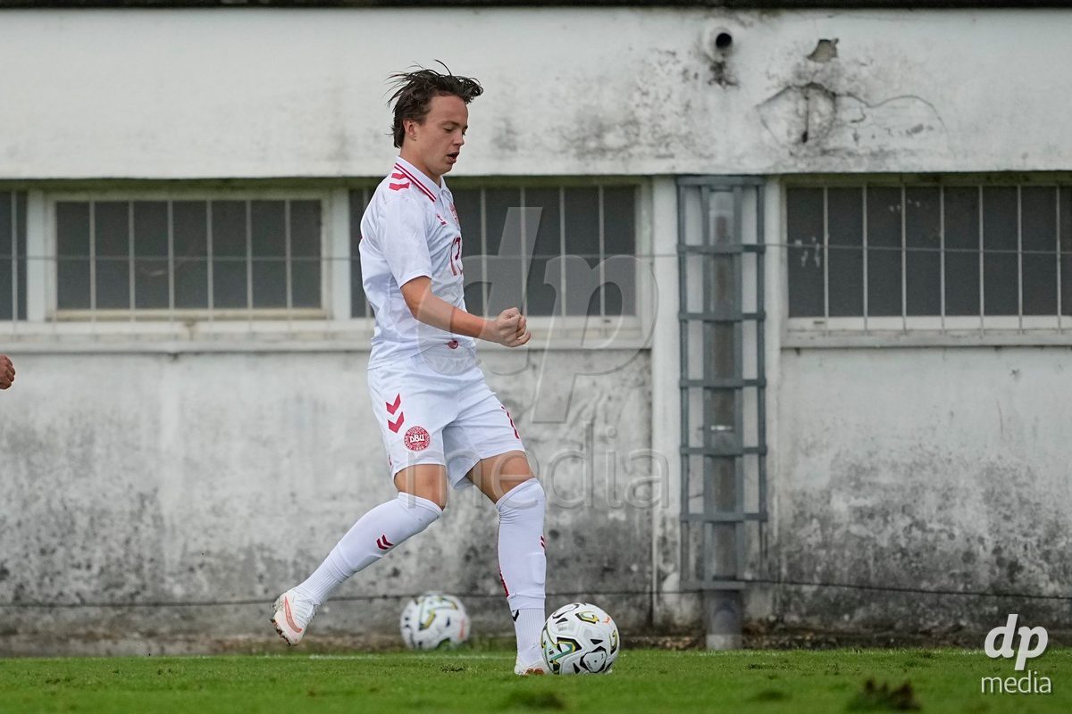 MEALHADA, PORTUGAL - SEPTEMBER 30: Adam Roesen of Denmark during the International Friendly match between Denmark U17 and Qatar U17 at Estadio Municipal Dr. Americo Couto on September 30, 2026 in Mealhada, Portugal.