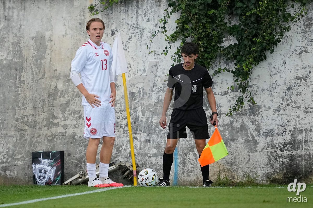 MEALHADA, PORTUGAL - SEPTEMBER 30: Isak Mathiesen of Denmark during the International Friendly match between Denmark U17 and Qatar U17 at Estadio Municipal Dr. Americo Couto on September 30, 2026 in Mealhada, Portugal.