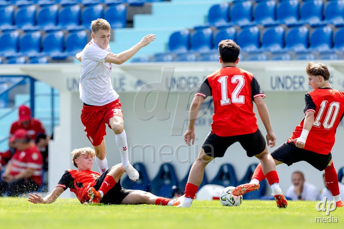 VIZELA, PORTUGAL - SEPTEMBER 30: Villads Rutkjaer of Denmark U19 during the International Friendly match between Denmark U19 and Austria U19 at Estadio FC Vizela on September 30, 2026 in Vizela, Portugal