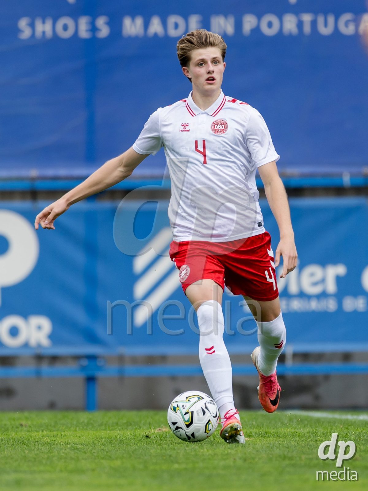 VIZELA, PORTUGAL - SEPTEMBER 30: Mikkel Kupijbida of Denmark U19 during the International Friendly match between Denmark U19 and Austria U19 at Estadio FC Vizela on September 30, 2026 in Vizela, Portugal