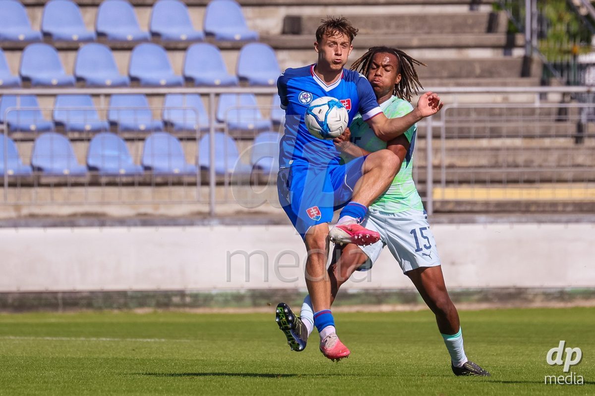 SENEC, SLOVAKIA - OCTOBER 1: Tidiane Diallo 15 of Switzerland controls the ball during International Friendly football match between Slovakia U19 and Switzerland U19 at NTC Senec on October on 1st October 2026 in Senec, Slovakia.