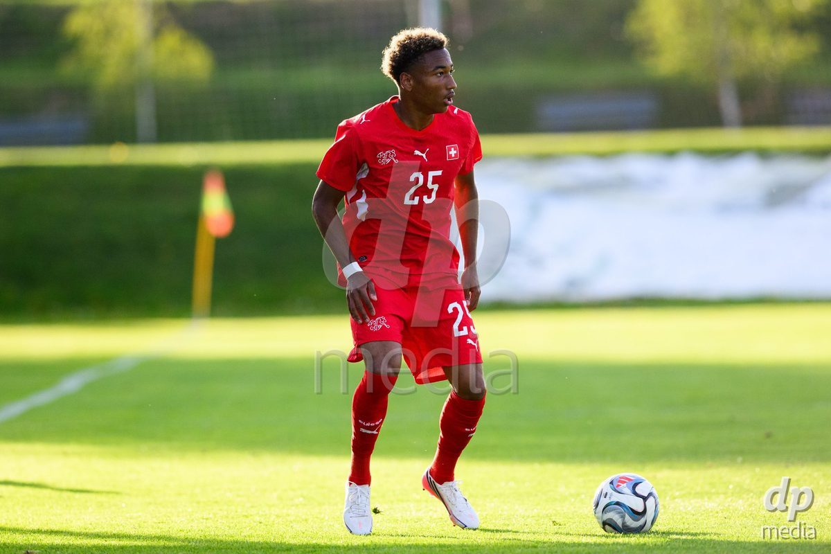 KOSMONSY, CZECH REPUBLIC - SEPTEMBER 30: Mathis Dind of Switzerland during the International Friendly match between Switzerland U18 and Greece U18 on September 30, 2026 in Kosmonsy, Czech Republic.